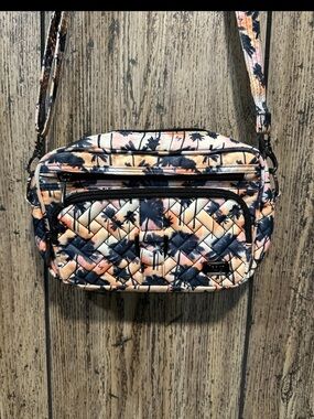 Lug carousel Crossbody Bag